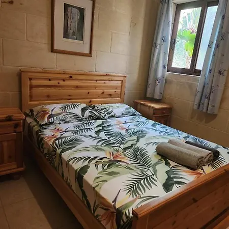 住宿加早餐酒店 Sunny Gozo Getaway Pool & Easy Check-in