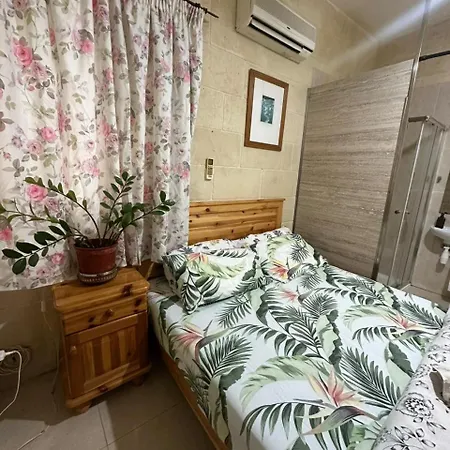 Sunny Gozo Getaway Pool & Easy Check-in 3* Ghajn il-Kbira (Gozo)