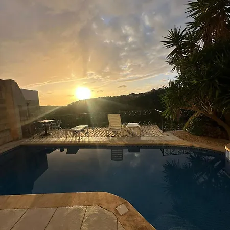 Sunny Gozo Getaway Pool & Easy Check-In Ghajn il-Kbira (Gozo)
