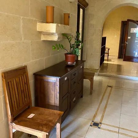 Sunny Gozo Getaway Pool & Easy Check-In 3* Ghajn il-Kbira (Gozo)