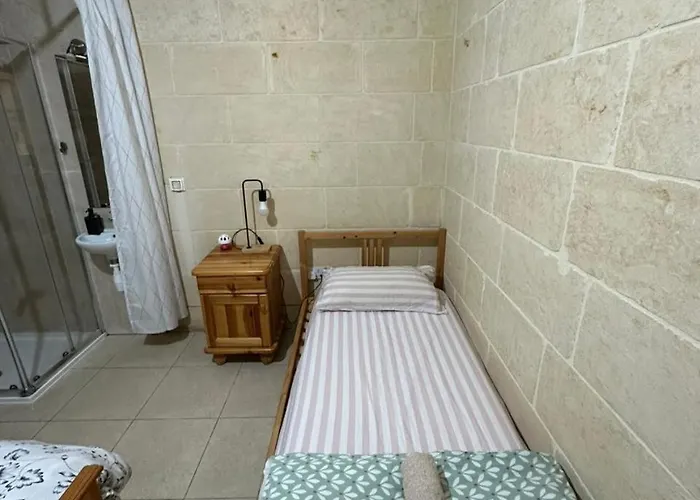 Sunny Gozo Getaway Pool&easy Check-in 3* Ghajn il-Kbira (Gozo)